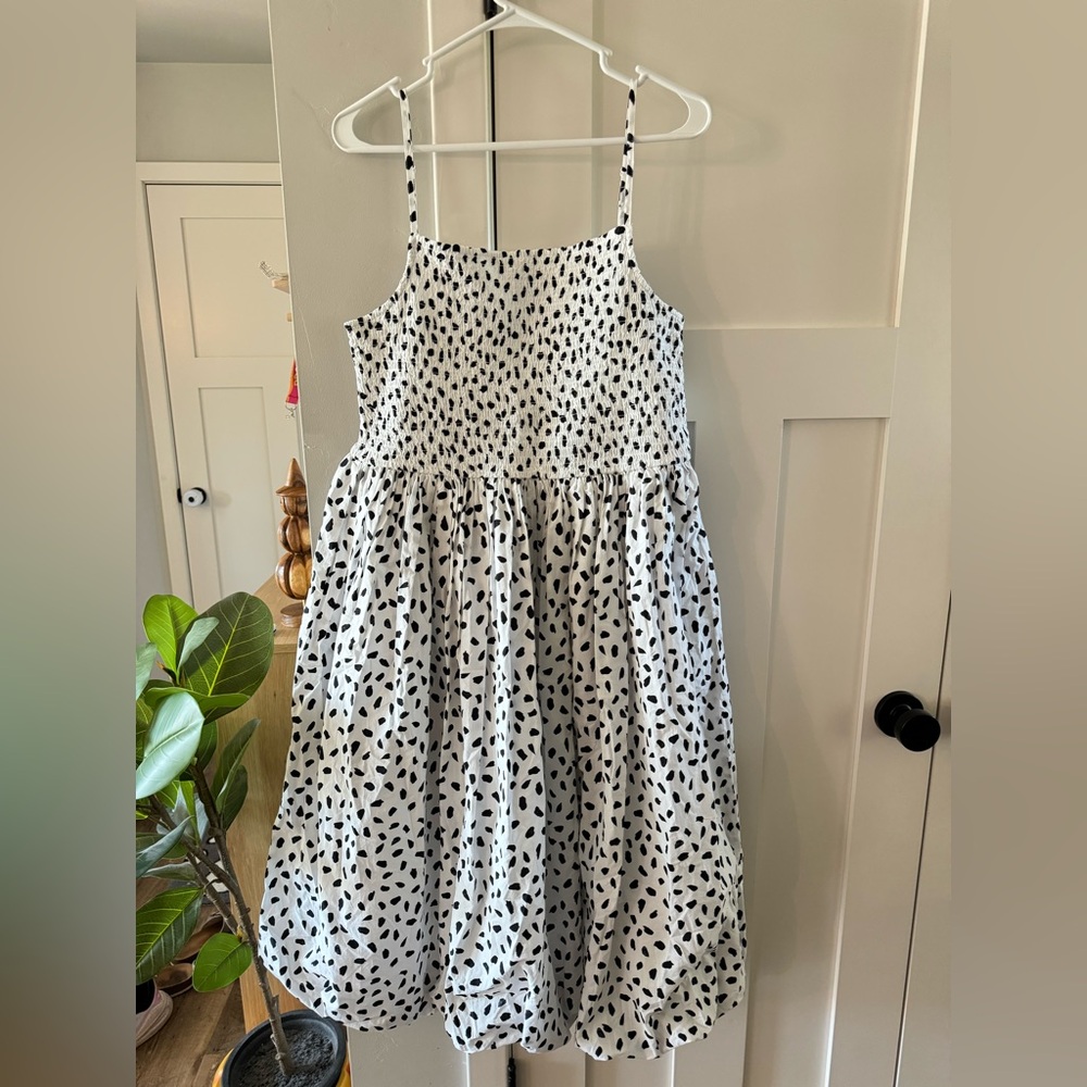NEW On 34th White Black Spotted Bubble Hem Dress Large